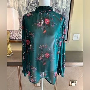 Torrid Green Floral Chiffon Smocked Mock Neck Blouse - Size 0